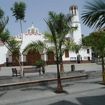 Apartment In Cristianos Centre