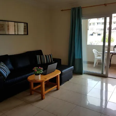 In Cristianos Centre * 로스크리스티아노스